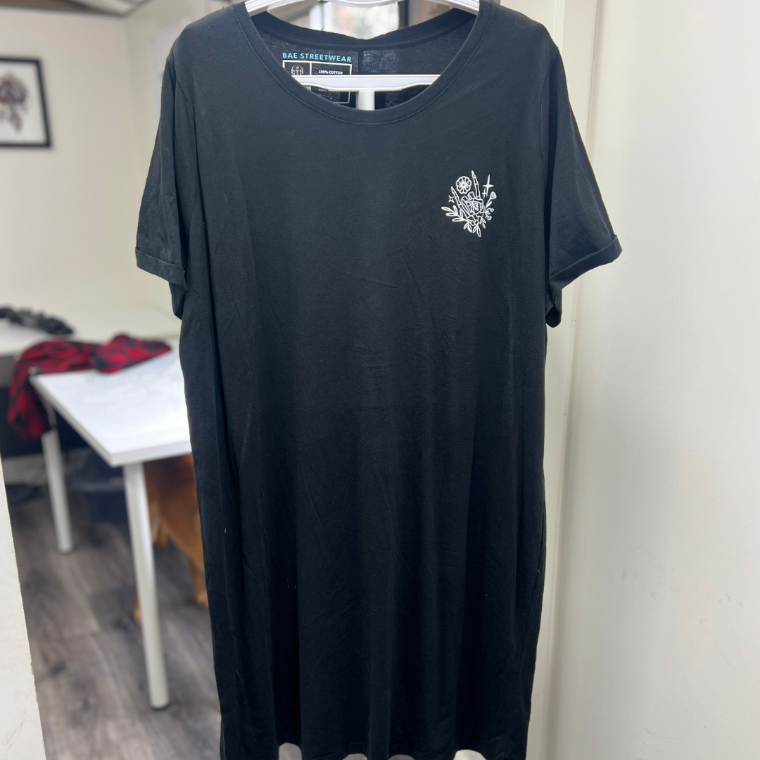 -Market Stash- I Can clearly See Tshirt Dress 4XL (22)