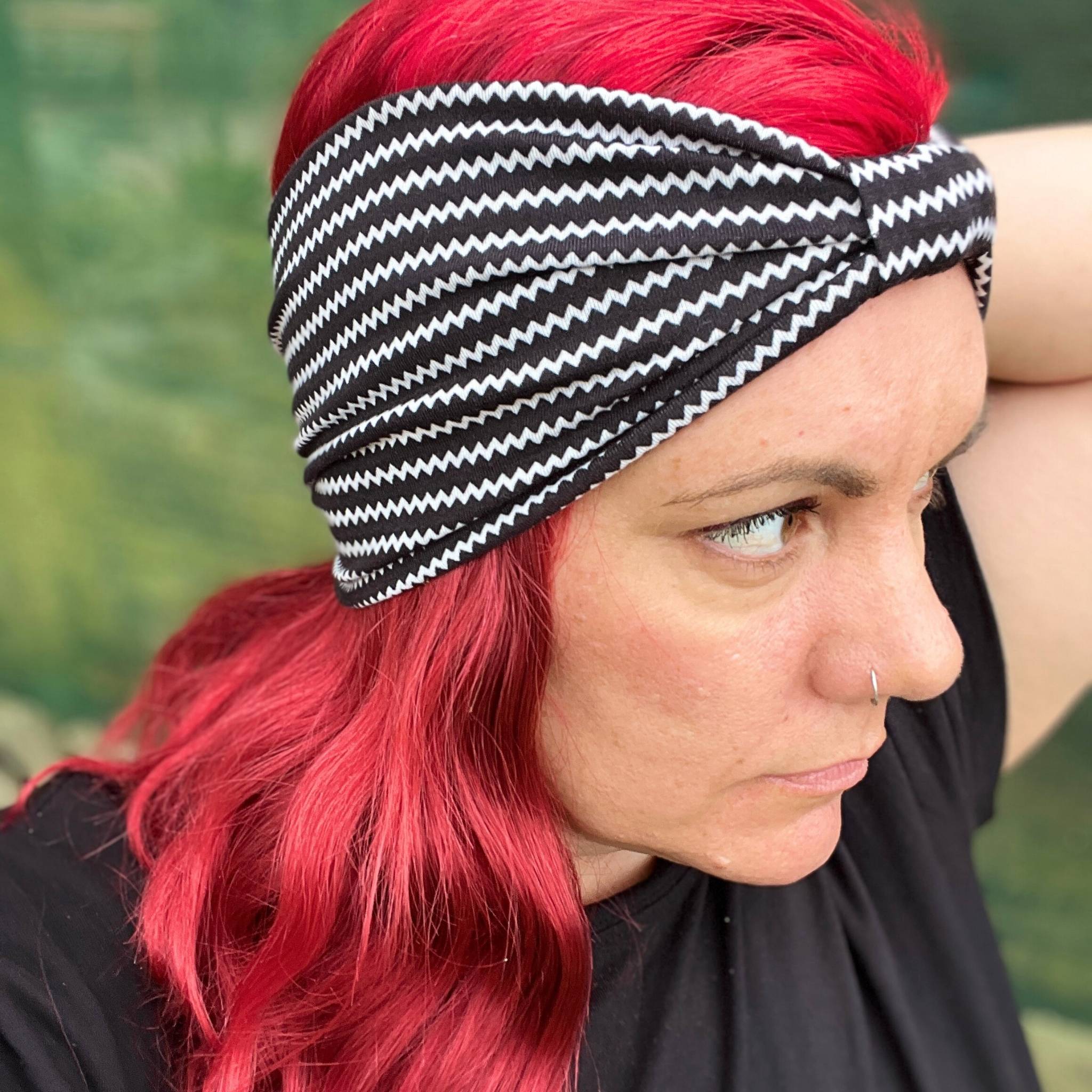 Black and White Zigzag Twist head band