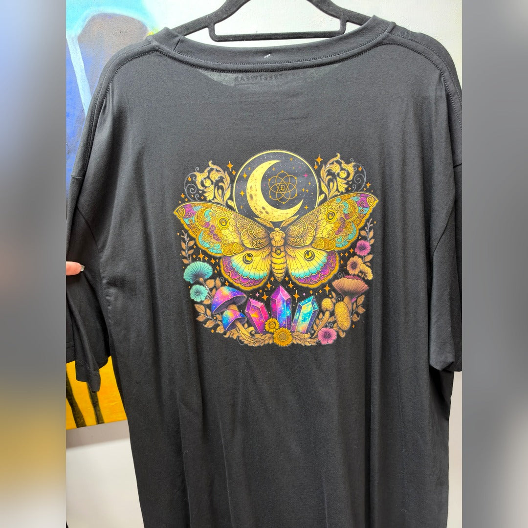 -Market Stash- Celestial Moth Tee 3XL (Size 20)