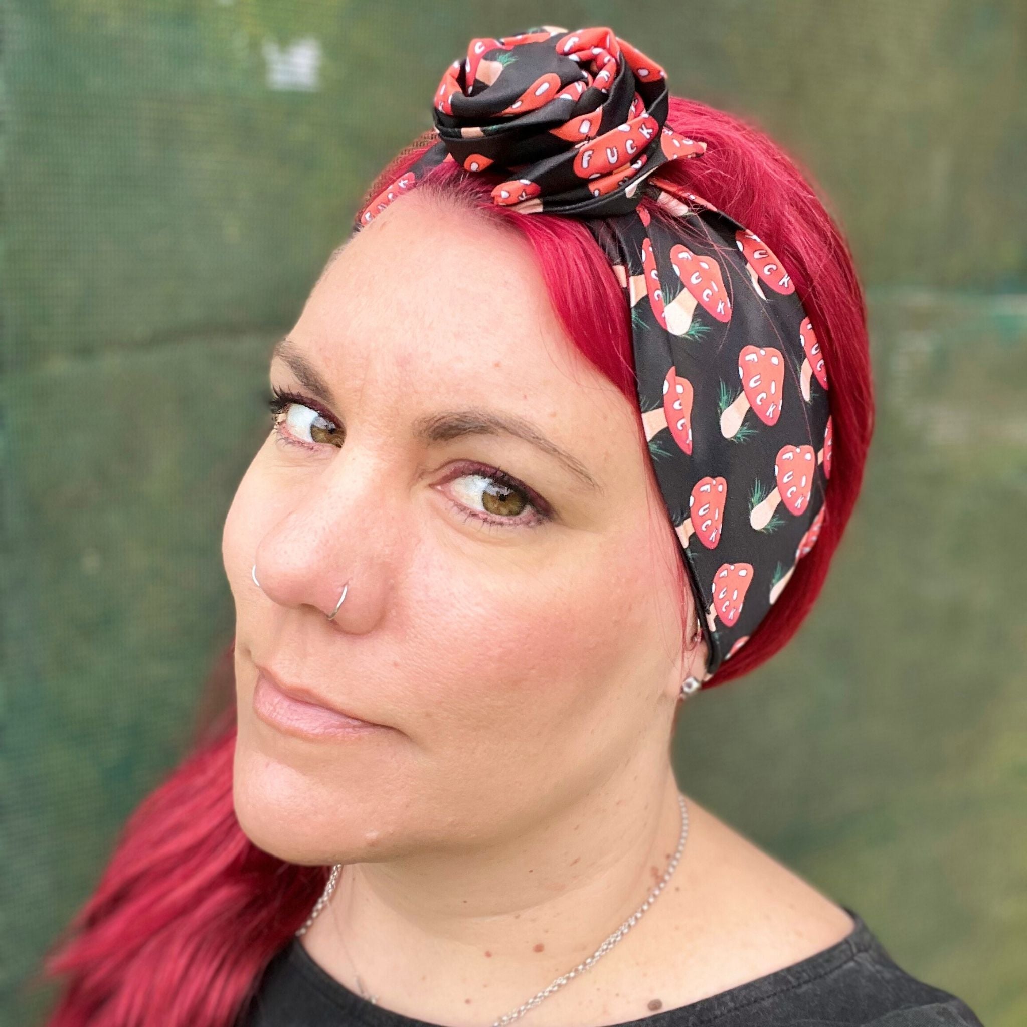 Cloth headband with wire inside